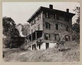 Palisade Avenue, no. 2505