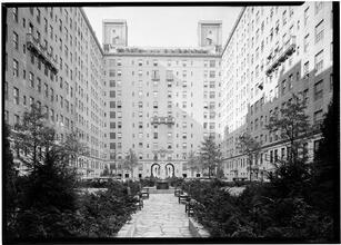 277 Park Avenue, NYC. Garden court, axis to west.