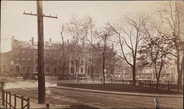 [Bowling Green, looking south.]