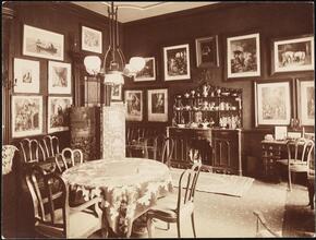 [Interior of 29 West 22nd Street.]