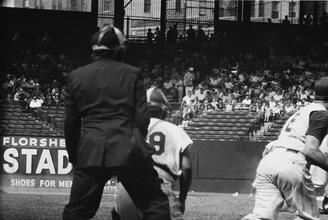 Brooklyn Dodgers vs. Cincinnati Reds