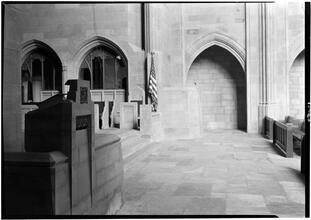 Church of the Heavenly Rest. Detail of pulpits.