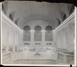 [Main Concourse, Grand Central Terminal.]
