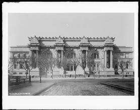5th Avenue and 82nd Street. Metropolitan Museum.