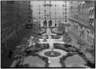 277 Park Avenue [Building]. Garden from upper window, horizontal.