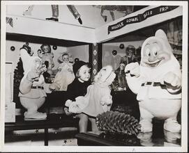 Macy's, Xmas, Walt Disney toys
