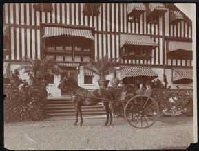 Residences, Mrs. Helen Terry Potter, New Rochelle, N.Y.