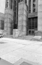 [Criminal Courts Building, 100 Centre Street. North entrance.]