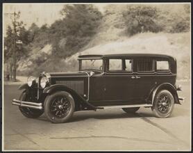 Automobile (Cars).