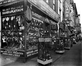 Stuyvesant Curiosity Shop