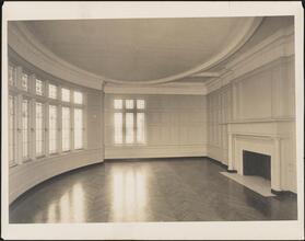 [Empty room.]