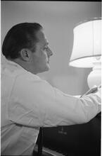 Christopher Lynch [Christopher Lynch, Irish tenor, at a piano.]