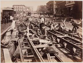 45 St. [Construction of the cable road on Broadway, 1891.]