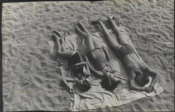 [Sunbathers on Coney Island beach.]