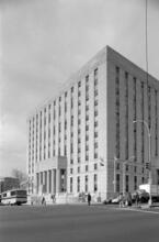 [The Bronx County Building, 851 Grand Concourse.]