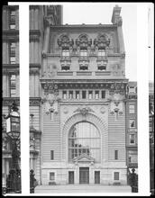 214 Broadway. National Park Bank, Broadway side.