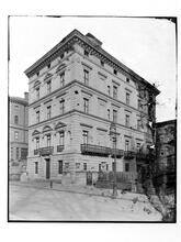 [3-5-7 East 71st Street, C. Vanderbilt mansion.]