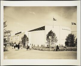New York Worlds Fair. Beech-Nut Building