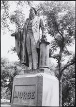 [Statue of Samuel Morse.]