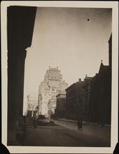 [Madison Avenue, north from 35th Street.]