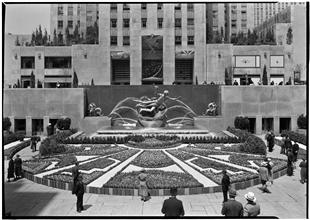 Rockefeller Center. City Garden Club and fountain axis from above.