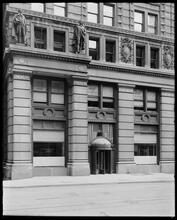 56 Broadway. Scandinavian Trust Co., exterior.