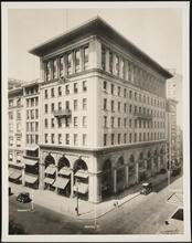 36th Street and Fifth Avenue. Gorham Building