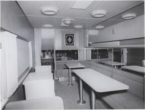 [Cocktail lounge in an Atchison, Topeka and Santa Fe Railway train.]
