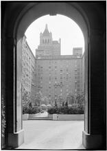 277 Park Avenue [Building]. View through arch, noon.