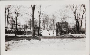 [Looking west from Fort Washington Avenue at 175th Street.]
