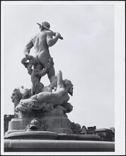 [Civic Virtue statue outside of the Quuens Borough Hall.]