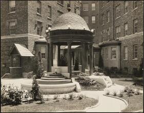 Grand Concourse. Pickwick Arms apartment house. Belvedere in courtyard