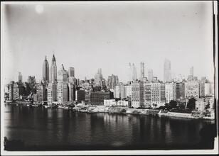 [East River from Queensborough Bridge.]
