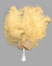 Fixed feather fan of yellow ostrich