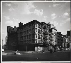 [Looking at the southeast corner of Duane and Greenwich Streets.]