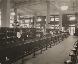 Stores, Dry Goods Store (Old Time).