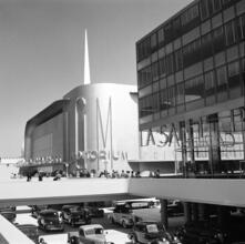 [GM's Preview of Progress Auditorium at the New York World's Fair.]