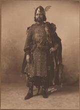 [E. H. Sothern in the title role of "Macbeth".]