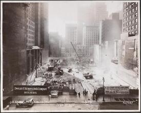 42nd St. Side [Lincoln Building construction.]