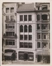 Building, Budd, 572 Fifth Avenue.