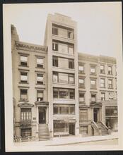 Building, Larimore & Co. (Chemists).