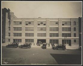 Commodore-Biltmore Garage.