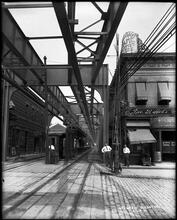 Forest Avenue grade crossing.