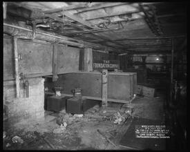 Woolworth Building, Under No. 1 Barclay Street [Construction zone.]