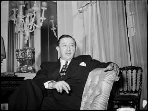 Billy Rose [Billy Rose at home.]