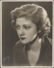 [Unidentified actress.]