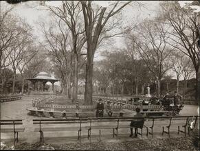 [Mall and Bandshell in Central Park.]