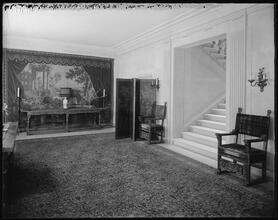 7 East 61st Street. John T. Pratt residence, entrance hall.