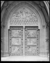 Wall Street. Trinity Church, bronze doors.