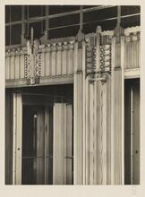 Park Avenue [Entrance detail.]